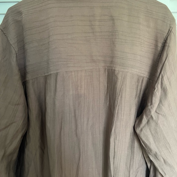 A new day button down shirt - Picture 3 of 6